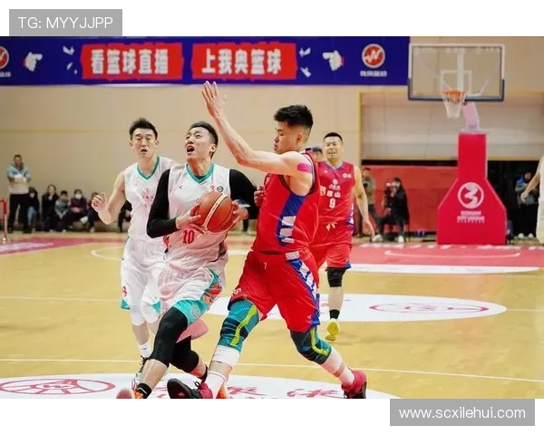 上海篮球队在城市联赛中的实力展现与未来发展潜力分析 上海篮球队在城市联赛中的实力展现与未来发展潜力分析