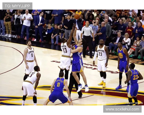 2017年骑士与勇士精彩对决全场录像回顾与分析