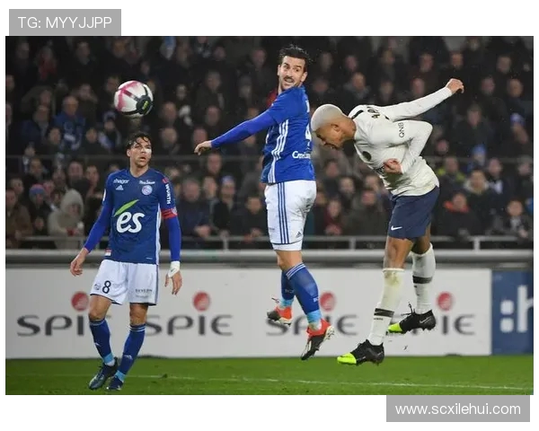 法乙联赛精彩对决朗斯主场迎战奥兰斯争夺三分